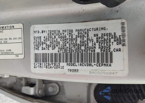 2002 Toyota Camry Le/Xle/Se z USA, uszkodzony, nr VIN 4T1BE32K32U592740